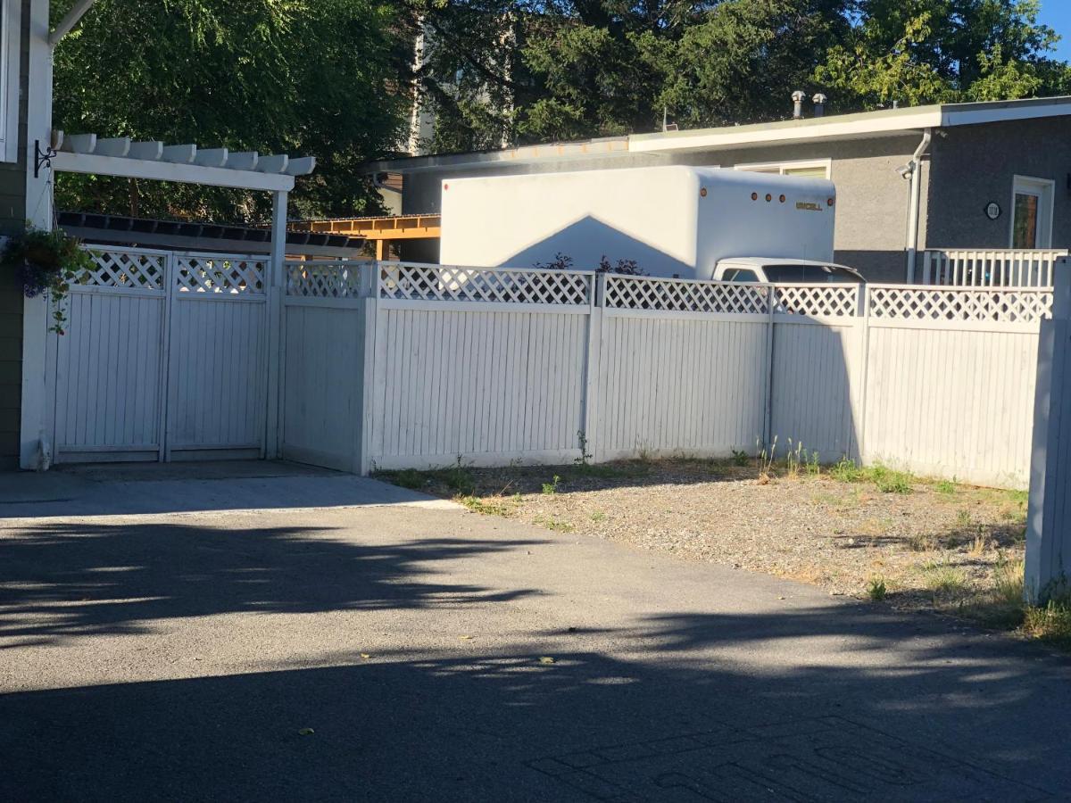 Cheerful Close To Downtown Holiday home Kelowna